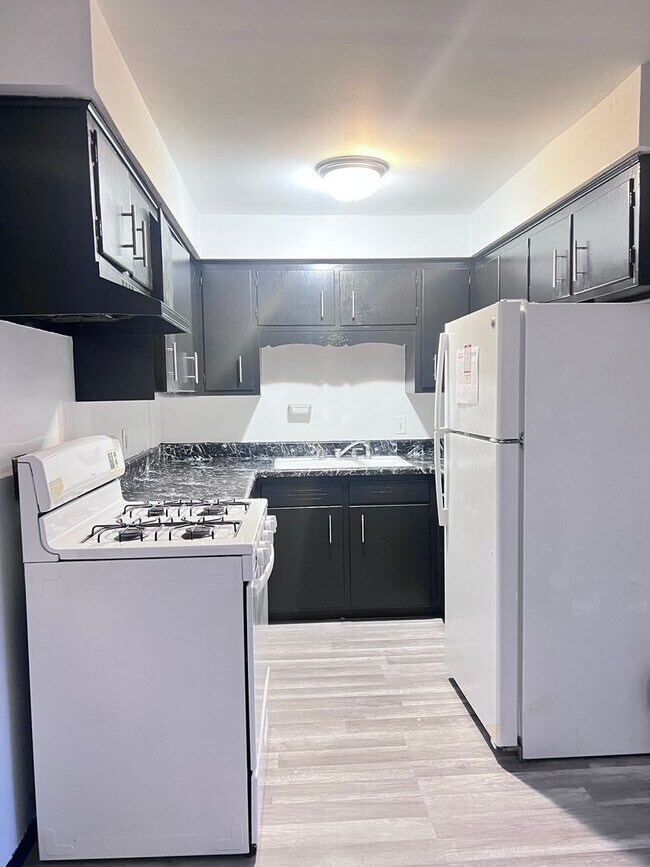 Foto del edificio - 751-751 18th Ave