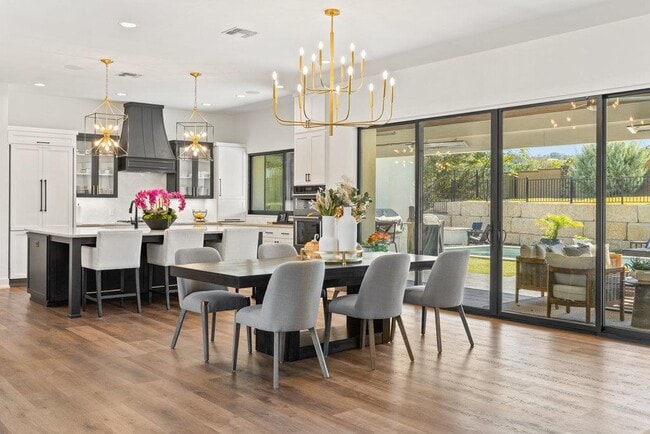 Foto del edificio - 223 Golden Bear Dr