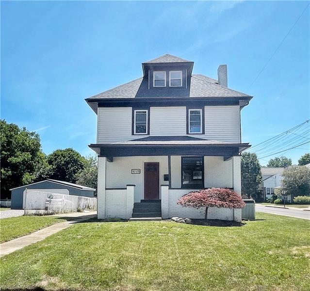 Primary Photo - 1095 4th St