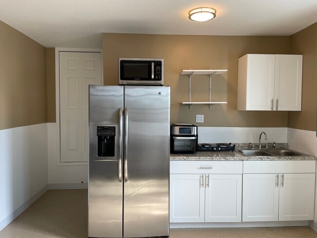 Kitchen - 3715 7th St W