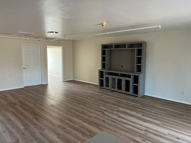 Family Room - 2352 S Braun Way