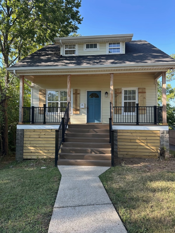 Building Photo - 1808B Ashwood Ave