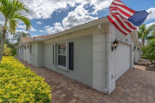 Building Photo - 7653 Rozzini Ln