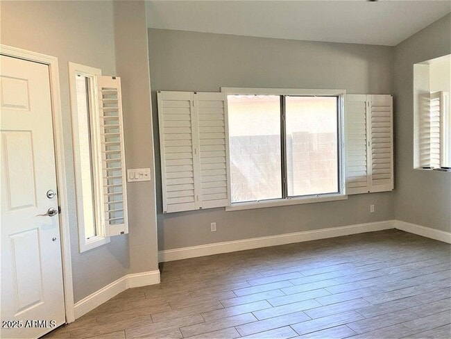 Building Photo - 40912 N Columbia Trail