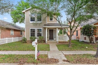 Building Photo - 280 Strawn