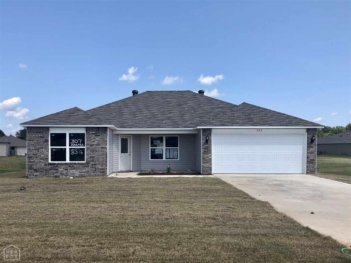 307 Harper Dr, Brookland, AR 72417 House Rental in Brookland, AR