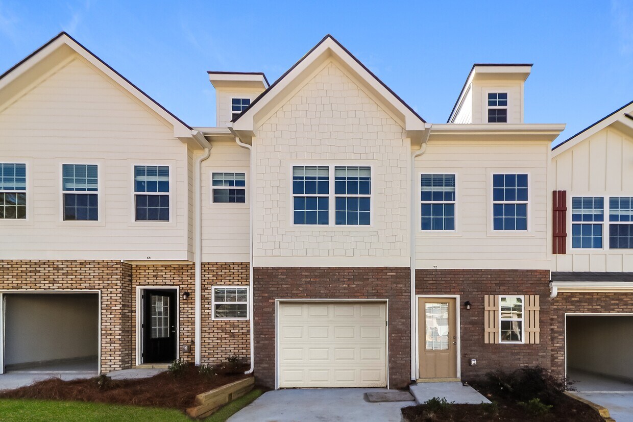 Foto principal - 72 Riley Cir