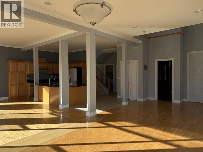 Photo du bâtiment - 2065 Berkshire Crescent