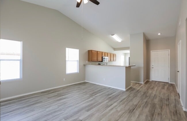 Building Photo - 6224 S 20th Gln