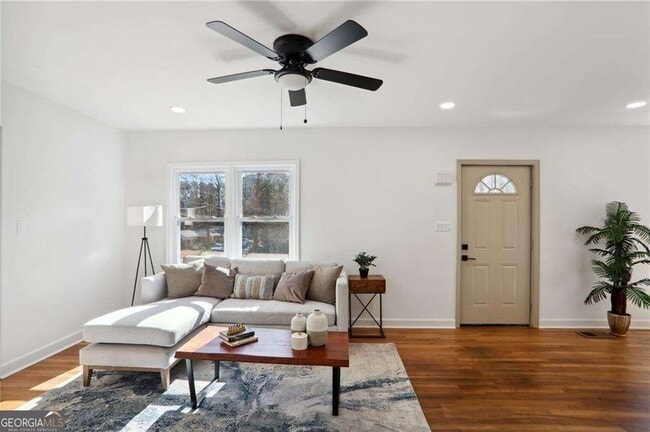 Foto del edificio - 1687 Porter Dr NW