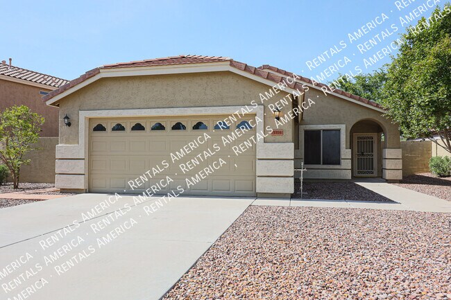 Foto del edificio - Ready Now:  3 bed 2 bath home in Gilbert