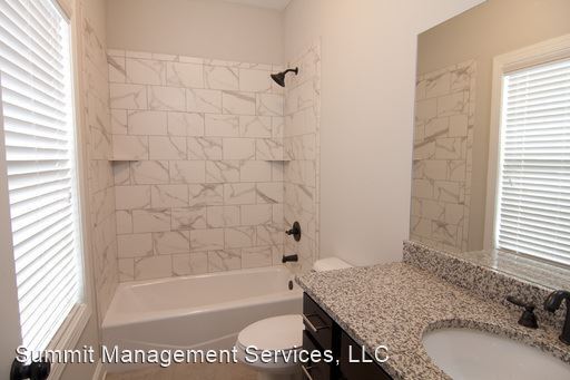 Building Photo - 3 br, 3.5 bath House - 217 Park West Loop