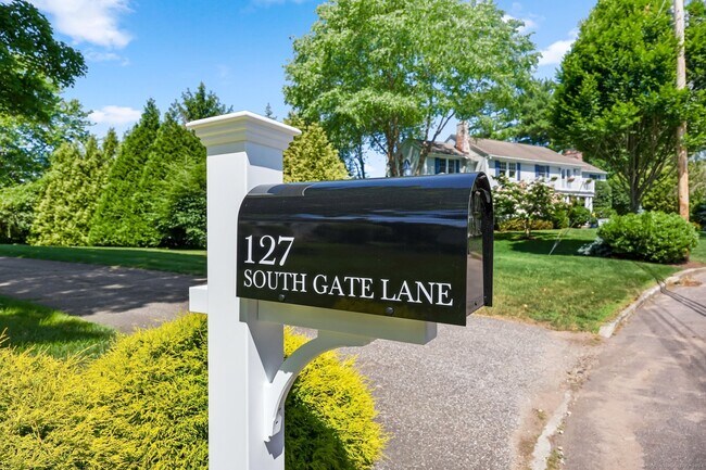 Foto del edificio - 127 S Gate Ln