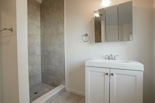 Foto del edificio - 92 Maple St