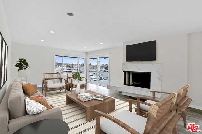 Building Photo - 919 Bayside Dr