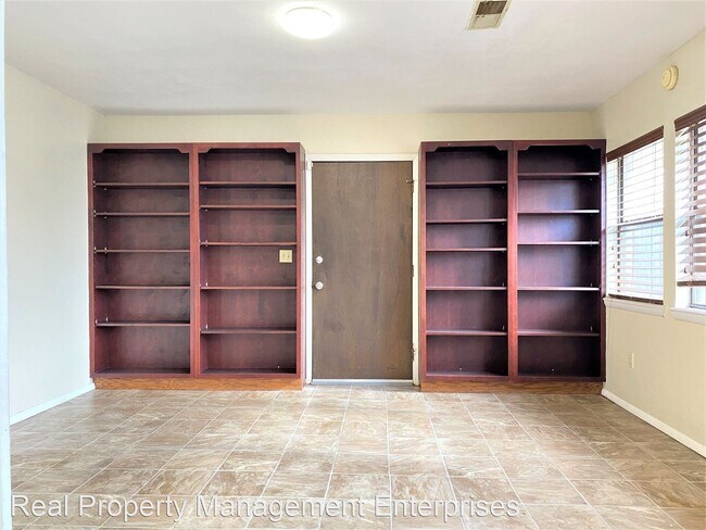 Foto del edificio - 3 br, 2 bath House - 9624 NE 4th St