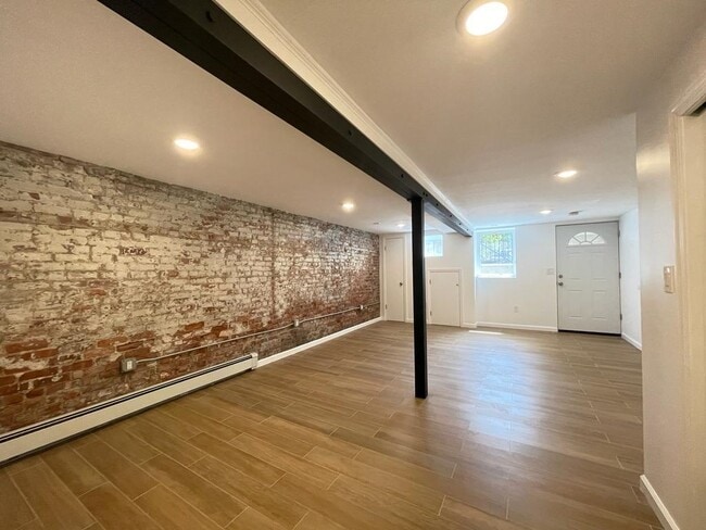Foto del edificio - 6041 Palisade Ave