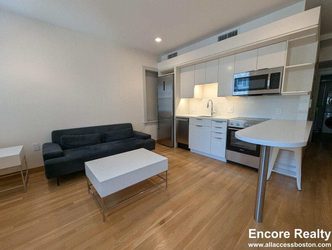 Foto del edificio - 114 Mount Auburn St