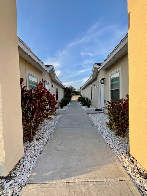 Foto del edificio - 2609 Larkspur Ave