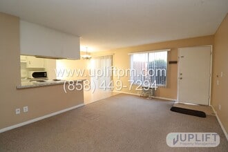 Building Photo - 9586 Carroll Canyon Rd