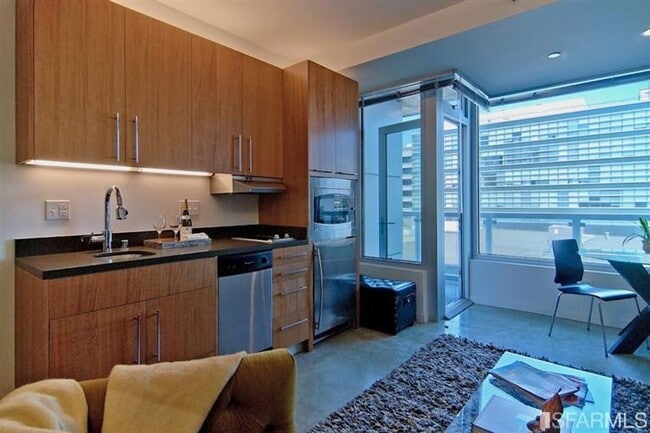Foto del edificio - Stylish Bright Studio at The Cubix!