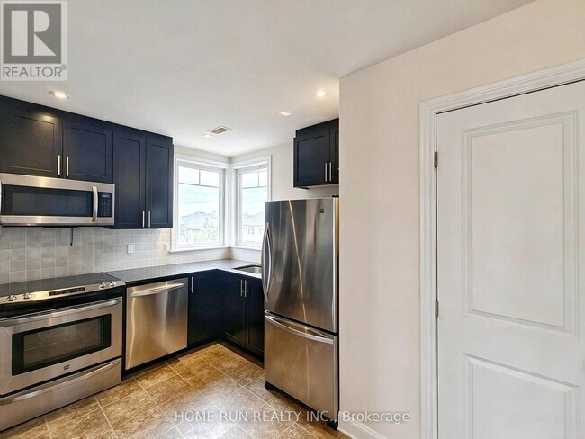 Building Photo - 274 Espin Heights