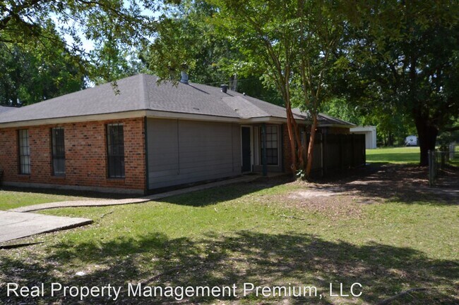 Building Photo - 3 br, 2 bath House - 1134 Willow Creek Dr