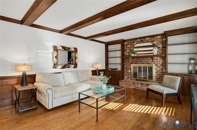 Foto del edificio - 9621 Peppertree Dr