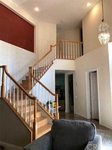 Building Photo - 27755 Tamara Dr