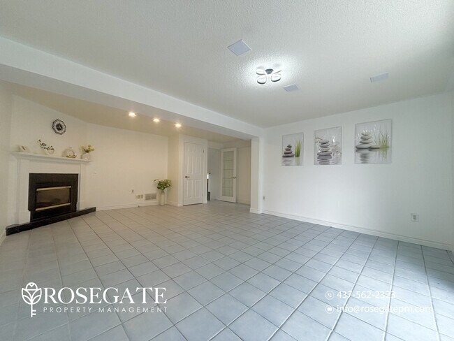 Photo du bâtiment - Pet-Friendly 1-Bedroom Basement Apartment with Internet Included – Hamilton