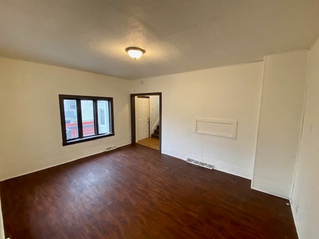 Building Photo - 713 Jackson St