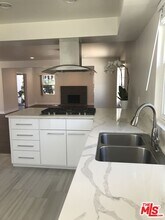 Building Photo - 11453 National Blvd