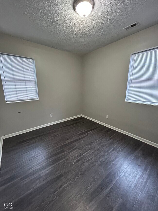 Foto del edificio - 14 N Euclid Ave