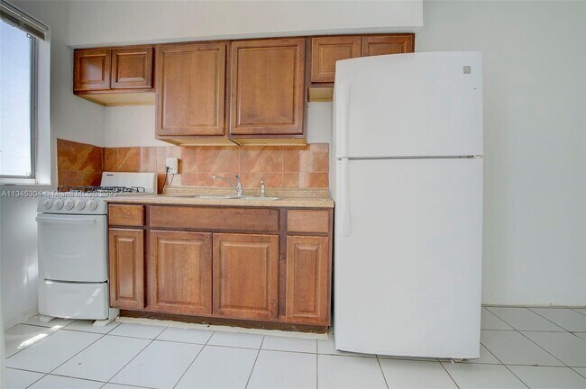 Foto del edificio - 610-612 12th St