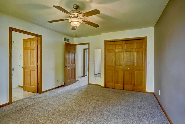Building Photo - 1002 Severson Dr