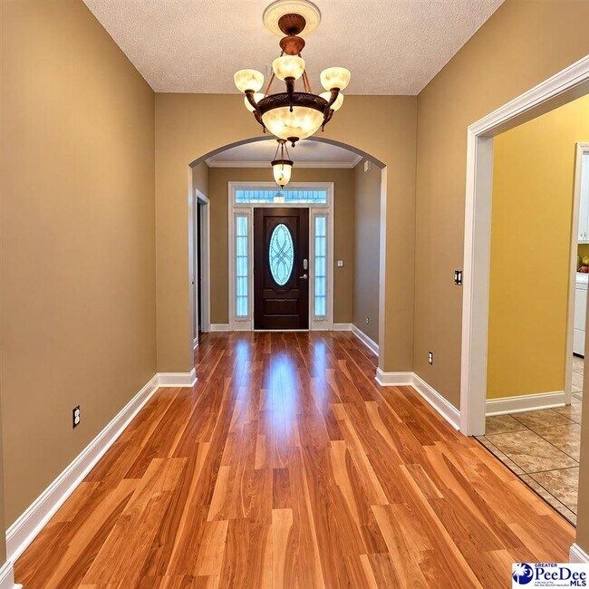 Foto del edificio - 2132 Sumac Dr