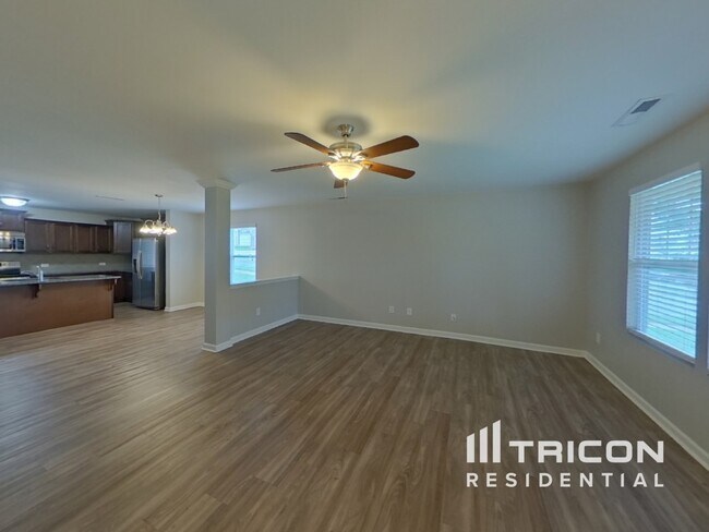 Building Photo - 845 Alta Wy