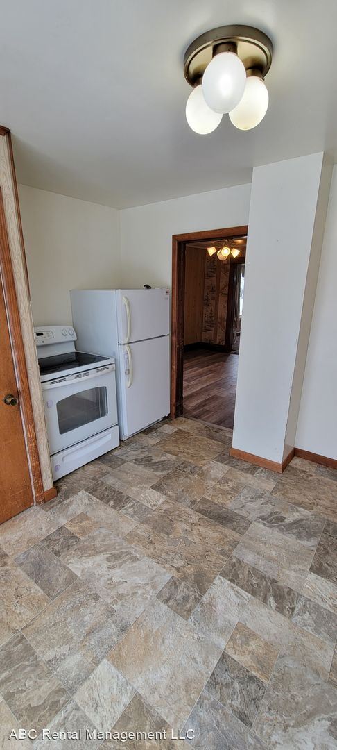 Building Photo - 2 br, 1 bath House - 1417 N Superior St