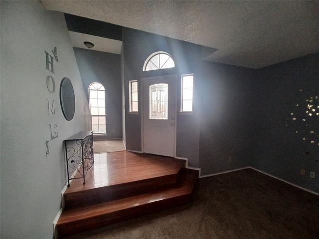 Foto del edificio - 2315 Cuesta Ln