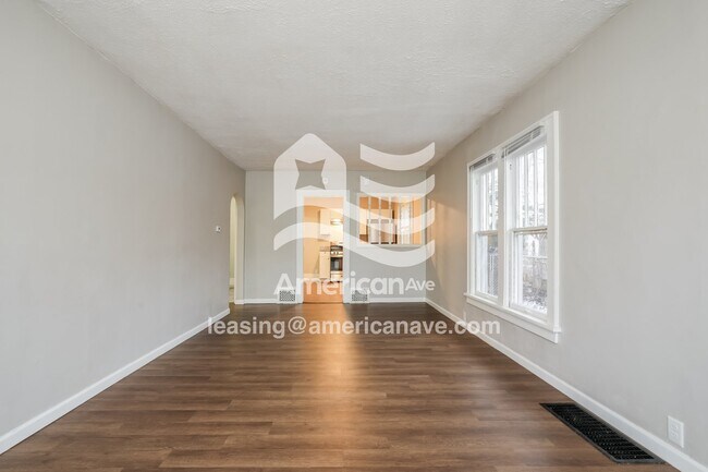 Foto del edificio - 1346 N Johnson St