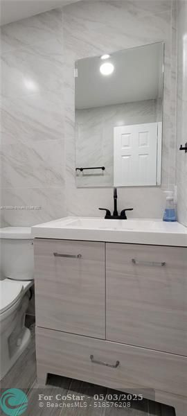 Foto del edificio - 831 NW 14th Way