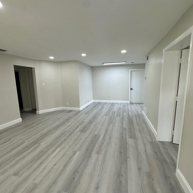 Foto del edificio - 3620 NW 9th St