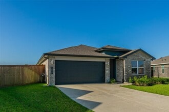 Building Photo - 10627 Great Basin Dr
