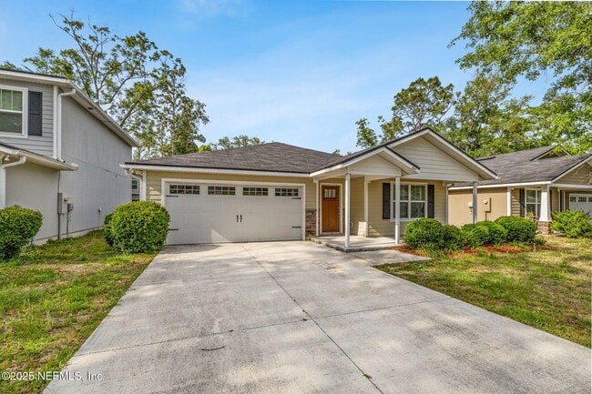 Foto del edificio - 8037 Stuart Ave