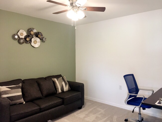 Foto del edificio - 6023 Ellerston Way