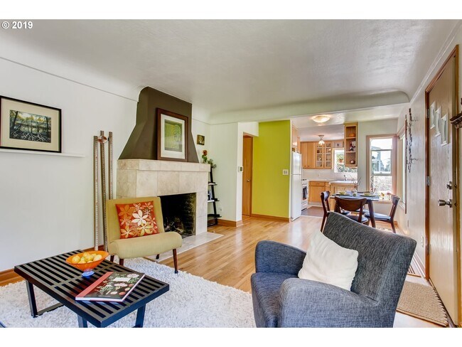 Foto del edificio - 7910 SW 19th Ave