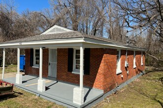 Building Photo - 432 W Peebles Rd