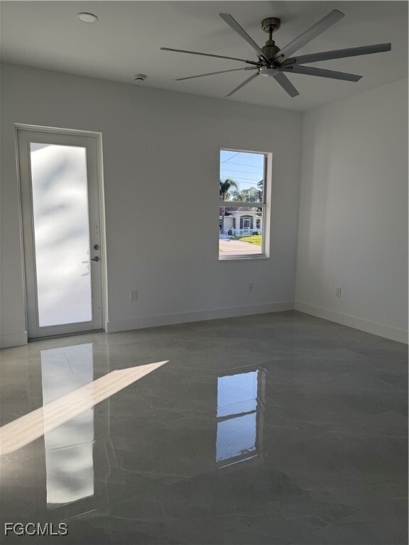 Building Photo - 1037 Macy St E