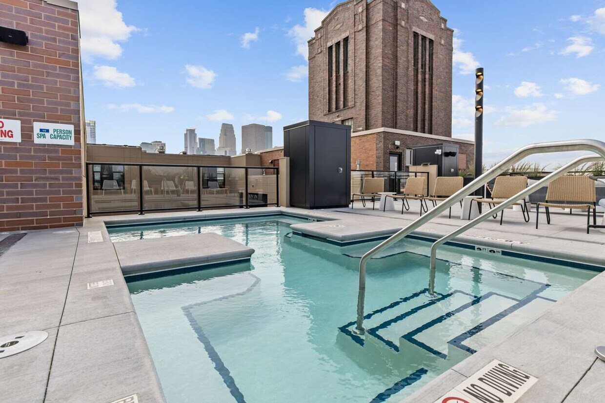 Foto principal - 608 N 3rd St