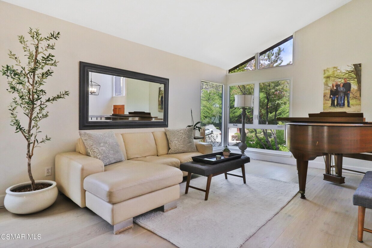 Foto principal - 494 Raindance St